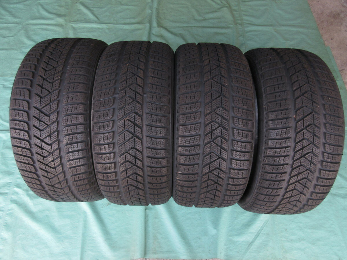 ̤ѥ󥿡4ܥåPirelli SCORPION WINTER235/60-182017ǯ