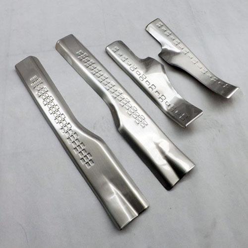 車用メッキパーツ 三菱 ASX RVR アウトランダースポーツ カー ウェルカム ペダル トリム ステンレス スチール ドアシルスカッフプレートプレート 4ピース AL-AA-0245 AL Car plating parts