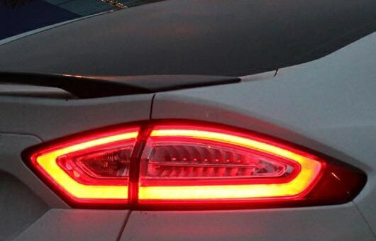 テール ランプ 適用: フォード/FORD モンデオ ライト 2013 LED リア DRL + ブレーキ パーク シグナル ストップ レッド AL-HH-0189 AL Car parts