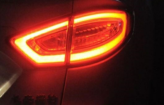 テール ランプ 適用: フォード/FORD モンデオ LED ライト 2013-2016 アルティス リア DRL + ブレーキ パーク シグナル ストップ レッド AL-HH-1193 AL Car parts