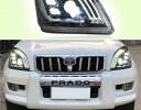 商品種別：Headlight Assembly適合参考車種：Land Cruiser Prado重さ：14kg当店ではこの商品の適合確認は行っておりません。※こちらの商品は純正品ではございません。輸入品の為、多少の汚れ、スレがある場合がございます。当社では複数店舗を運営し他店舗でも販売しております。そのため、商品の品切れ等によりお届けできない場合、 またはお届けが遅れる場合がございます。その際には当店よりご連絡を差し上げますが、あらかじめご了承くださいますようお願いいたします。また、商品の手配が行えないことが判明してから商品ページに反映されるまで、営業日・営業時間の都合により数日ほどお時間をいただく場合がございます。右ハンドル車用・左ハンドル車用の区別のある商品がございます。特にミラー、エアコンダクトカバー、メーターカバーなど左右で形状が異なる可能性が高い商品につきましてはご注意ください。画像をご確認いただいた上で、ご注文いただけますようお願いいたします。商品説明に記載のあるグレードのみ適合いたします。（グレードなど記載のない場合は標準モデルのみ適合）■適用関連事項ヘッドランプ トヨタ TOYOTA トヨタ自動車 ウインカー ウィンカー 方向指示器 AYGO■JAN4570023033003　