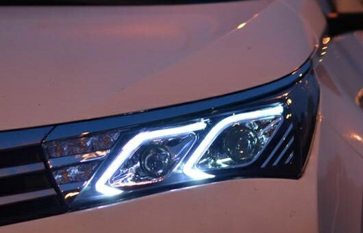 適用: トヨタ カローラ ヘッドライト 2014-2016 LED DRL BI キセノン レンズ ハイ ロー ビーム パーキング フォグランプ 4300K〜8000K 35W・55W AL-HH-0986 Car parts(2)