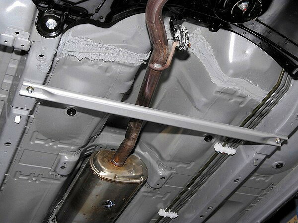 D-SPORT/Dスポーツ フロアフレームバー 2ポイント2マウント ダイハツ ミラココア L675S FF 2009年08月～ Floor frame bar