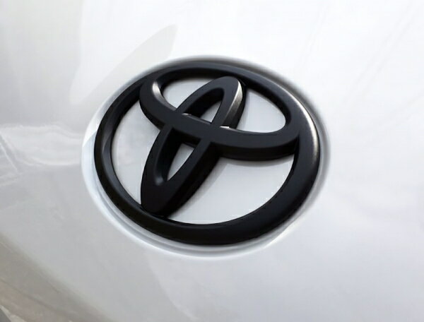 グラージオトヨタマーク ヤリスクロス ハイブリッド MXPJ10 ソリッドカラーエンブレム フロントTマーク マットブラック