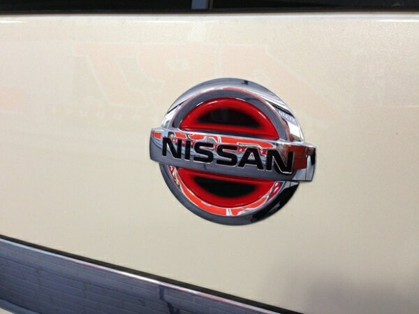 エアーズロックジャパンNV350キャラバン ヒートエンブレムシート レッド