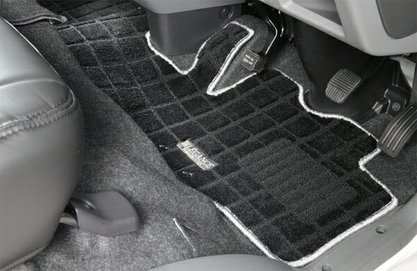 E26 NV350 キャラバン | フロアマット【レガンス】NV350キャラバン E26 標準ボディ バンDX (9人乗り) ワッフルフロアーマット マットカラー ベージュ/フチ オレンジ