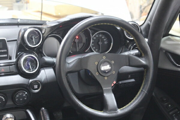 ガレージベリーロードスター ND 追加メーターフード 綾織カーボン製