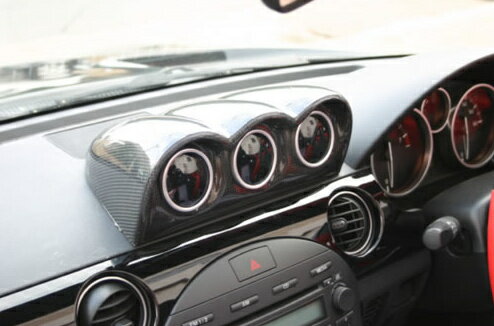 ガレージベリーロードスター NC 3連メーターパネル (52φまで) カーボン製