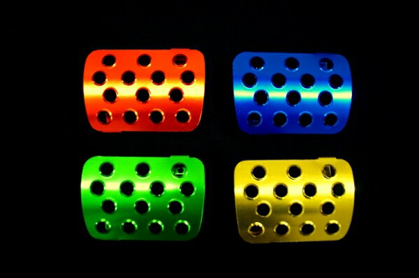 ダックスガーデンダックスガーデン プリウス 30系 前期 アルマイトカラー仕上げアルミペダルセット ブルー