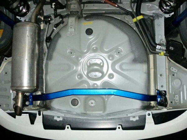 クスコボディ補強パーツ パワーブレース 952 492 REN トヨタ プリウスアルファ ZVW41W