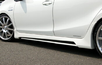 ブレスアクア サイドステップ 塗装済 082:ライムホワイトパール×つや消しブラック(2)