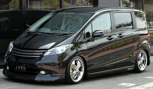 エクスクルージブ ゼウスフリード GRACE LINE 3点KIT(F S R) 未塗装品 FREED (GB3.4) 前期 2008/5 - 20..