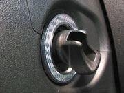 ハルトデザインダイハツ タント_カスタム キーリング(シルバーカーボン)