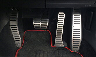 VW GOLF V | フットレスト【ハルトデザイン】GOLF5 m+ Right Side FootPlate for Volkswagen 2