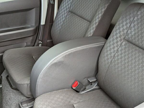 カースタイルハイゼットカーゴ S700V系 クルーズ ビッグアームレスト