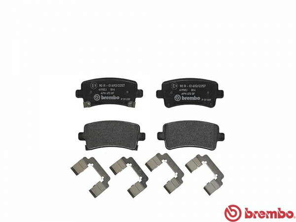 ブレンボブレーキパッド SAAB 9-5 [ GA20 ][ 11/03〜 ] リア ブラック | 2.0 TURBO FF & XWD