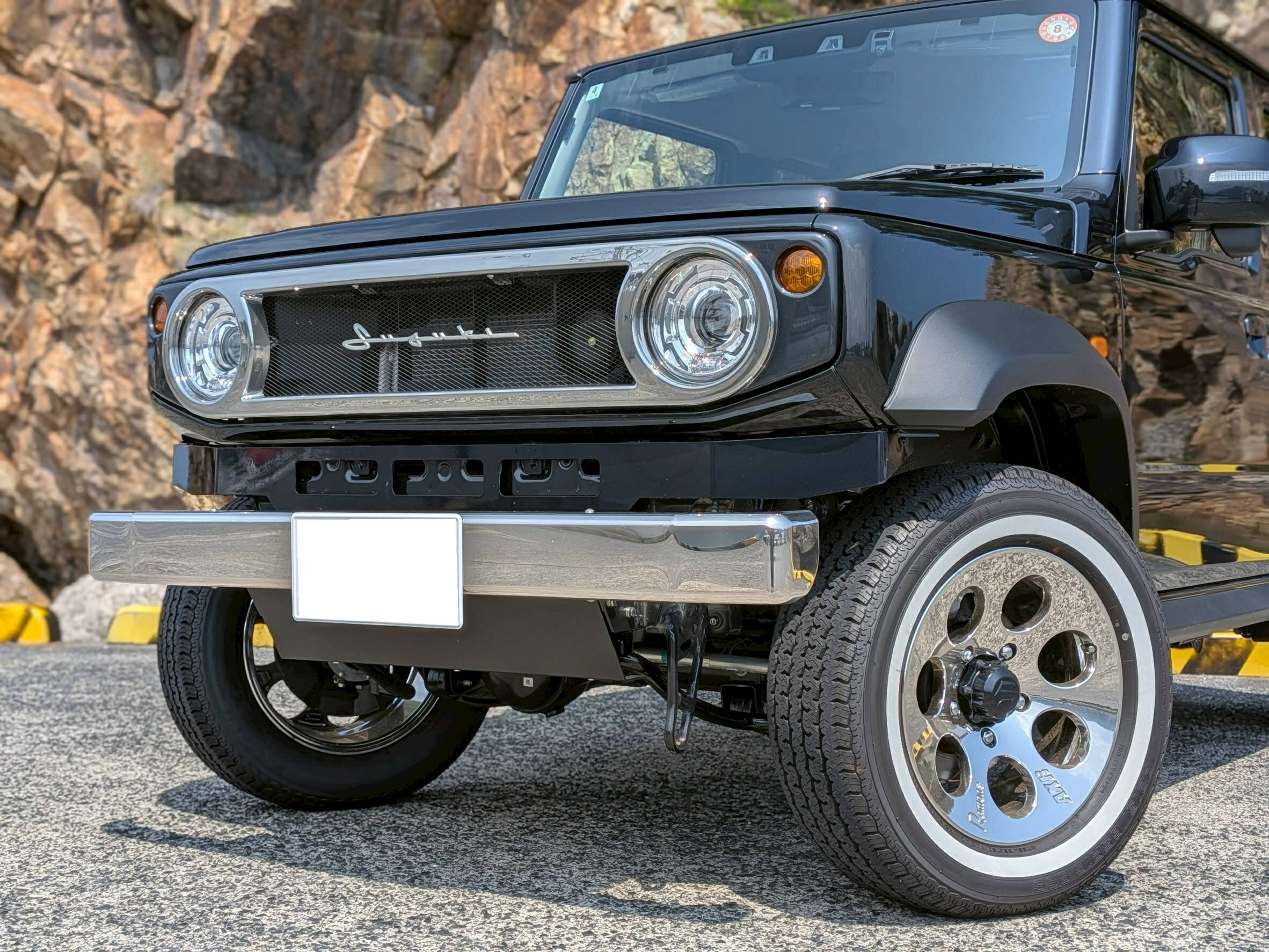 Rakuten - ステンレス製 アイコニックナナマルフロントバンパー/スキッドプレート付き/新型ジムニー シエラ ノマド オートルビーズ 【 JB64/JB74/JC74 】