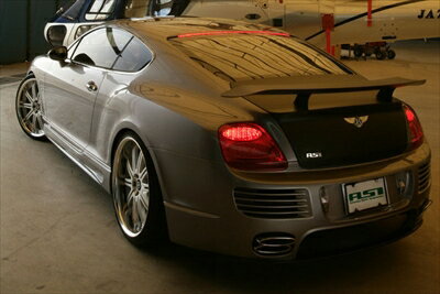 Bentley Continental GT Dry Carbon トランク クリア塗装済み