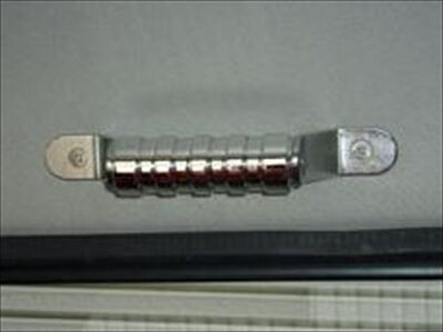 エブリイバン DA64V プルハンドルセット ハンドルタイプ：ギザギザ ハンドルカラー：素地 土台カラー：シルバー （土台は塗装済となります)