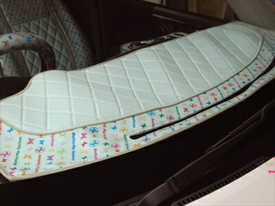 ステップワゴン RK1/RK2/RK5/RK6 モノグラムマルチカラーダッシュマット 年式：H24.5- サポートミラー..