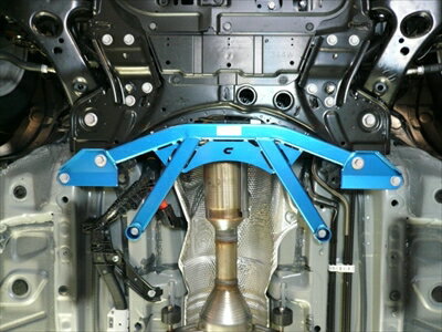 プリウスアルファ ZVW40/41 パワーブレース フロント