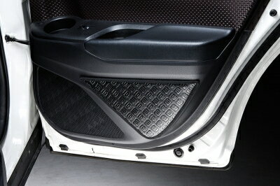 ZYX10/NGX10 C-HR D.A.D ドア キックガード 2列目/モノグラムレザー