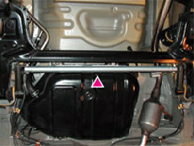 ムーヴ L150 リヤパフォーマンスバー〔FF車専用〕