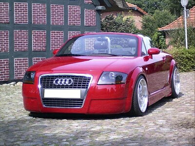 Audi TT 8N Side Skirts left / right