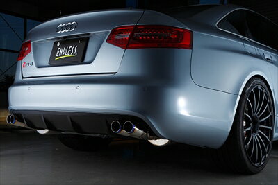 AUDI RS6 チタンマフラー 取付込