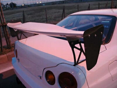 BNR34 G.shape GTウィング (特注):ボディ直付け【納期未定】 塗装取付込