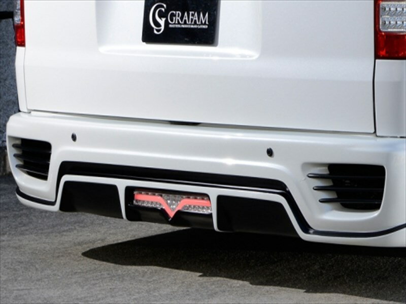 ハイエース 200系 ワイドボディ ミドルルーフ 【グラファム】専用 LEDバックフォグランプ スモークタイプ