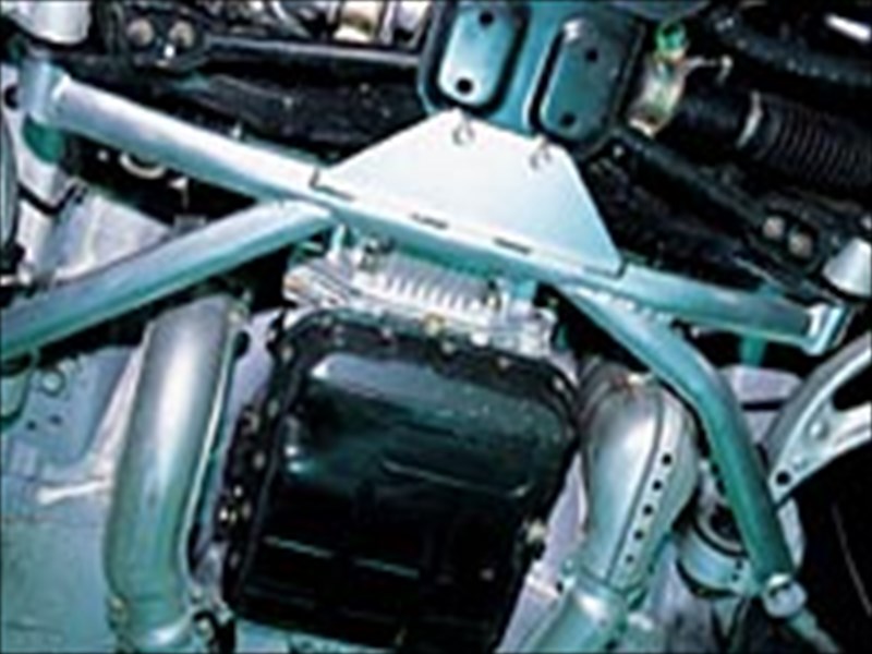 レガシィ BE系 B4 Type-RR ＜A-D型＞ CORSA フロントロアアルミバー