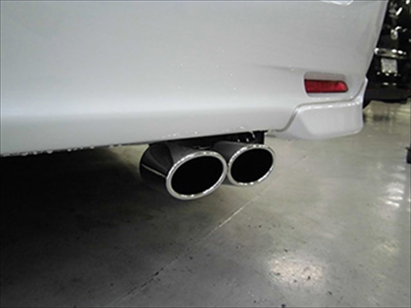 カローラ フィールダー NKE165G グレード：G マフラーカッター 片側オーバル2本出し用