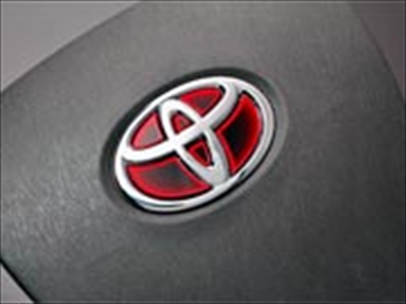 マークXジオ ヒートカラーエンブレム For.エアバック ヒートレッド