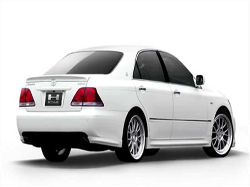 クラウン（GRS180〜183）リアスポイラー Type−A