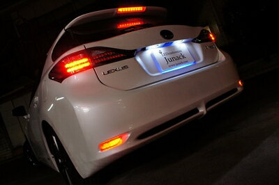 LEXUS CT200h LEDリフレクター 取付込
