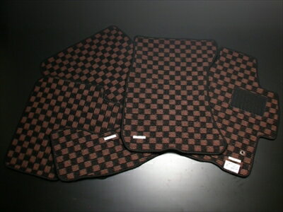 レガシィツーリングワゴン BR フロアマット 5枚セット カラー：ブラウン x ブラック