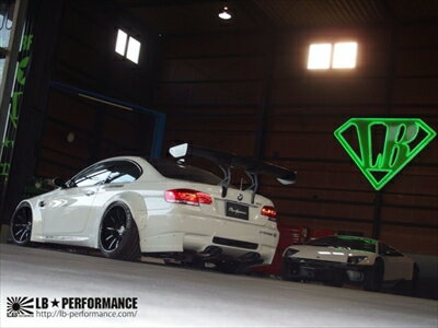 BMW M3 E92 LB★WORKS Rear wing Ver1 (カーボン製)