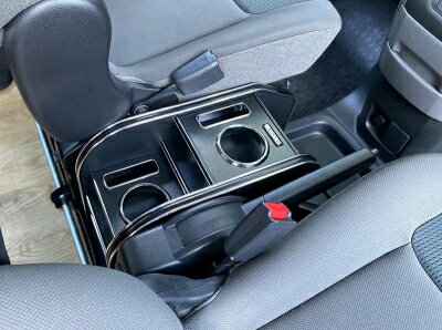 NV200 バネット インテリアセンターコンソール レザーブラック