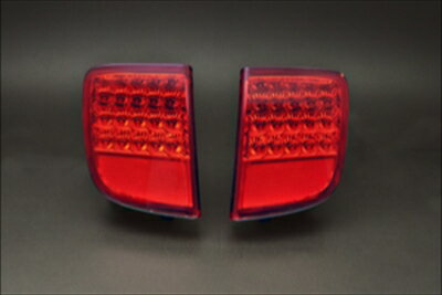 LEXUS LX570（前期 左ハンドル車用） LEDリフレクター レッド