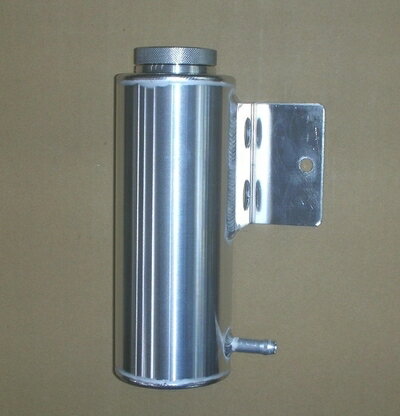 スカイライン ハコスカ C10 ラジエーターサブタンク