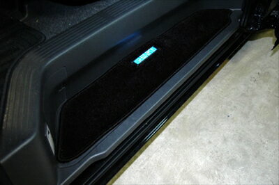 ハイエース 200系 ワイドボディ専用 SHINKE Steep Plate Mat ステッププレートマット