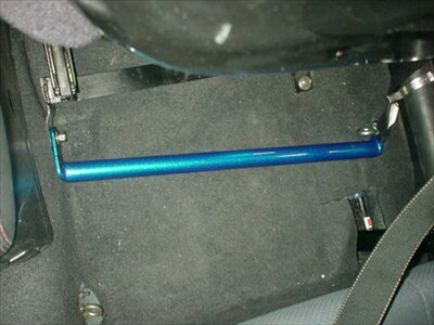 ステージア WC34系 シートレールバー WGC34 カラー：黒