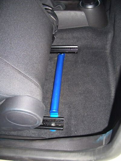 BMW MINI シートレールバー カラー：黒