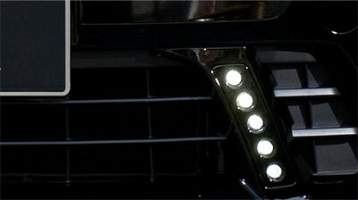 アルファード 20系 後期 Sグレード PREMIUM Edition フロントスポイラー用 LEDスポットオプションキッ..