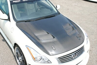 V36 スカイラインクーペ エアロボンネット カーボン クリア塗装済み