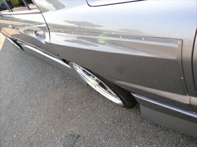 スカイラインセダン R34 D1 SPEC2 リアワイドフェンダー (クォーター部単品)