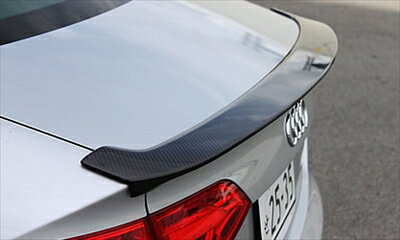 Audi A4 B8 トランクスポイラー カーボン製 取付込