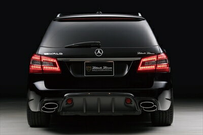 Mercedes Benz E-class W212 WAGON Sports Line Black Bison Edition 前期（2011y〜2013y) REAR BUMPER SPOILER 塗装取付込