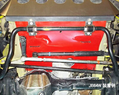 JB64W ジムニー エンジンスプラッシュガード レッド